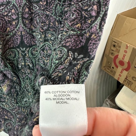 Lucky Brand Short Sleeve top Paisley Print‎ Dark Gray size 2X - Picture 4 of 7